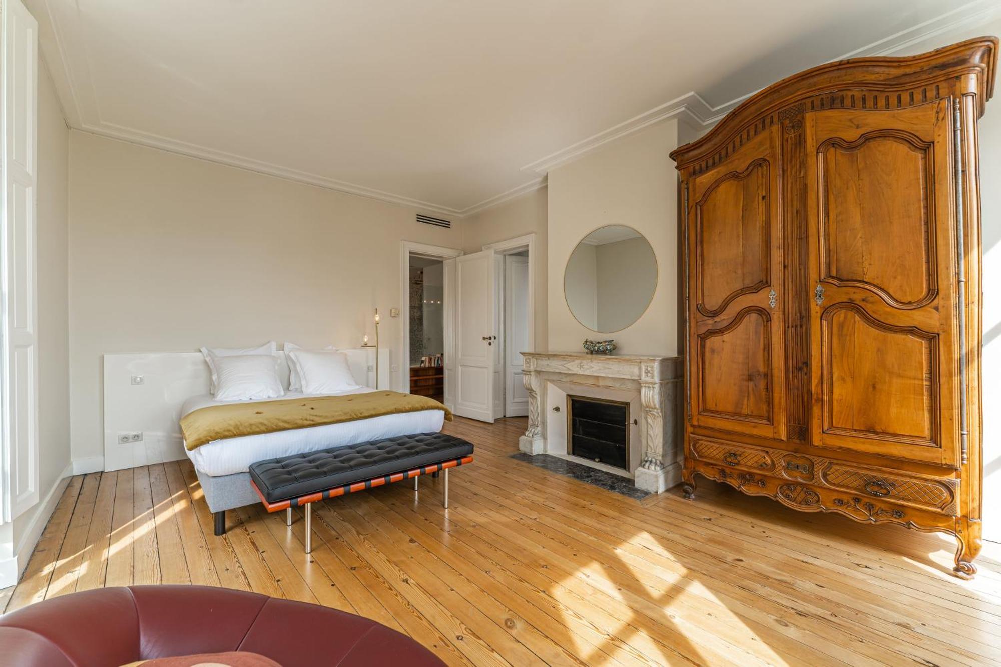 Appartement Luxe Avec Climatisation Parking Vue Exeptionnelle Bordeaux Buitenkant foto